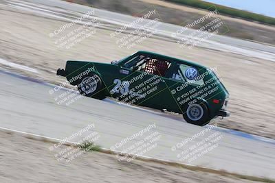 media/May-01-2022-CalClub SCCA (Sun) [[03a481c204]]/Groups 2 and 4/Race (Offramp)/